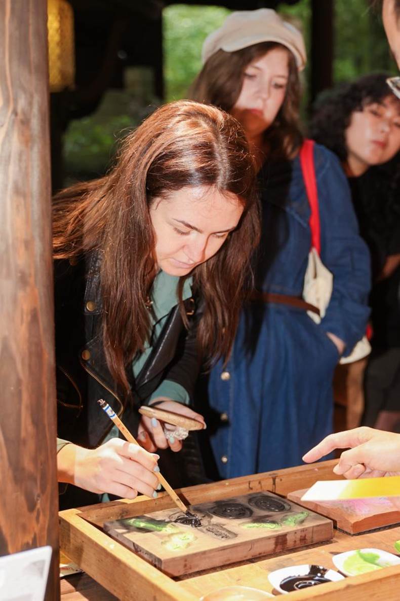 73b4a75eb71c3e31d7d93ce97c678eb